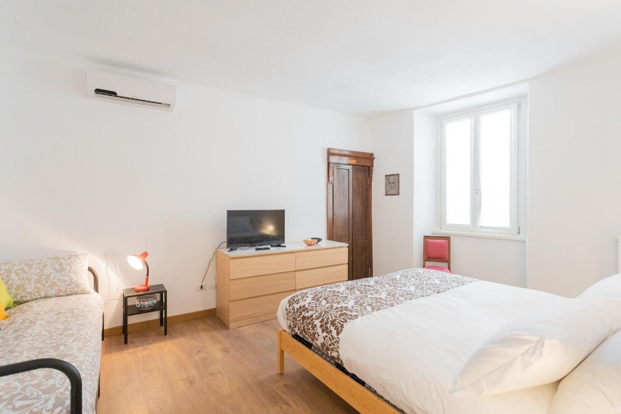 Da Pia In Historycal Como City Centre By Rent All קומו מראה חיצוני תמונה